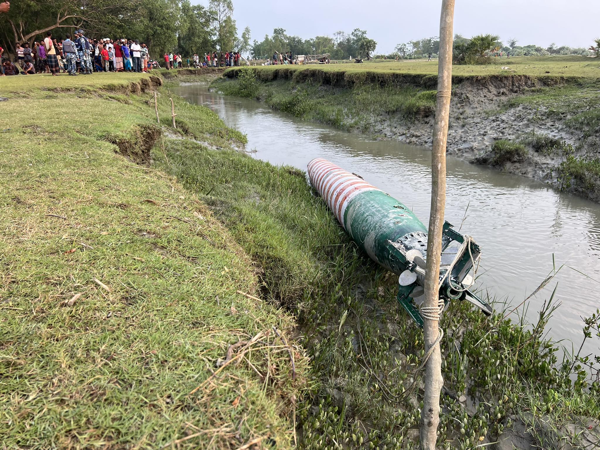যুদ্ধ জাহাজ ধ্বংসকারী সাবমেরিন টর্পেডো পাওয়া গেলো রাঙ্গাবালীতে