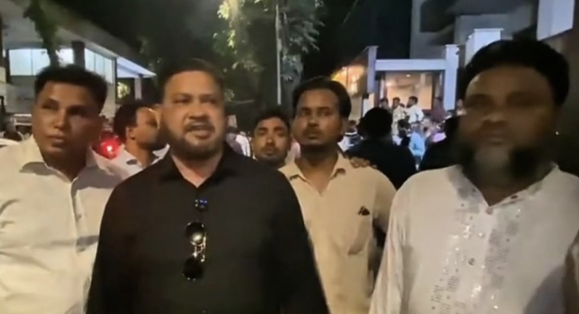 গুলশান কার্যালয়ে বিএনপি নেতার 'জয় বাংলা' স্লোগান